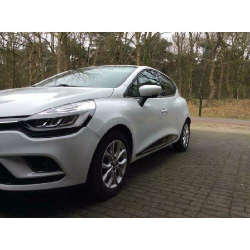 Renault Clio Intens Tce 90pk Eco2 S&S 2016 Wit