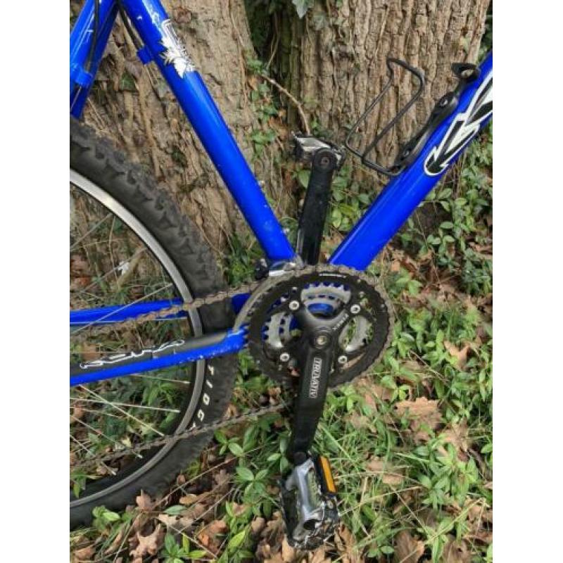 Kona Mountainbike maat M 170-180 Shimano Deore Triple 3 x 9