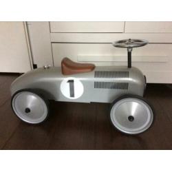 Retro loopauto zilver