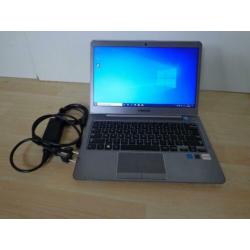 Laptop Samsung 5-Serie-535U3C/8Gb/Wifi/Usb3/HDMI/W10/SSD