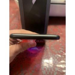 iPhone 8 Plus 64gb Spacegrey inc lederen hoesje screenprotec