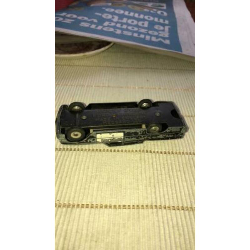 Dinky Toy Ford Fairlane