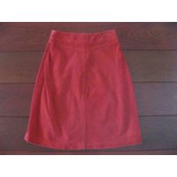 mooie rode rib rok, maat 36