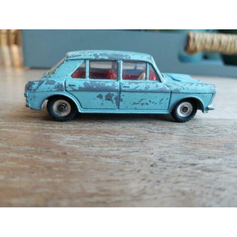 Dinky toys Morris 1100 met doosje nummer 140