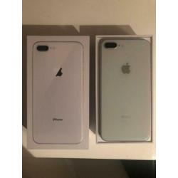 iPhone 8+ zilver