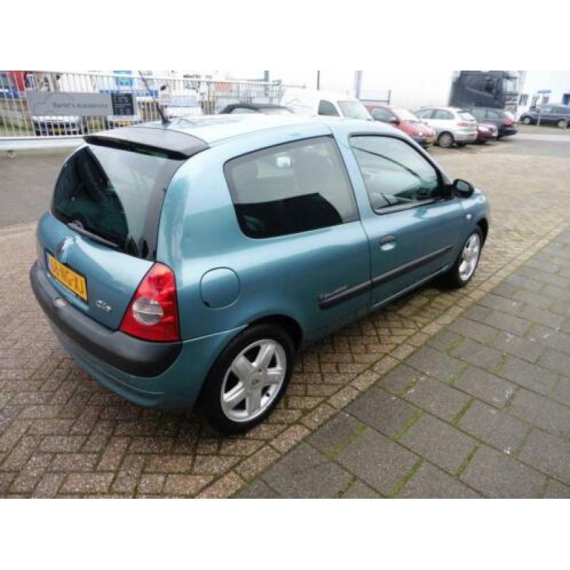 Renault Clio 1.4-16V Privilège