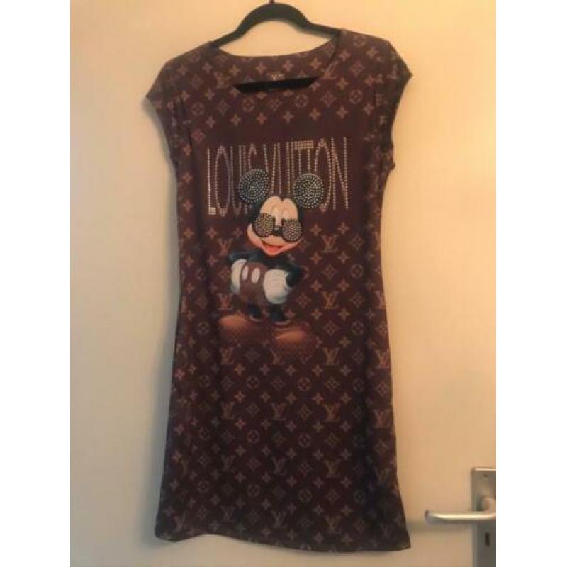LV, Gucci, mochino jurk een maat