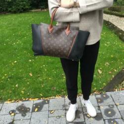 Louis Vuitton handtas W - Tote