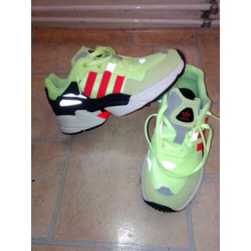 Adidas Sneaker (€25,00 alleen Vandaag!!!)