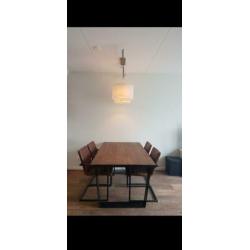 Eetkamer tafel
