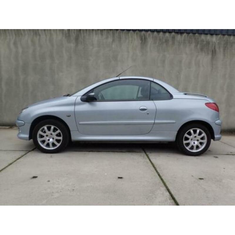 Peugeot 206 CC 1.6-16V leder, Airco, LMV