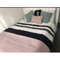 Boxspring met opbergruimte 140x200 wit