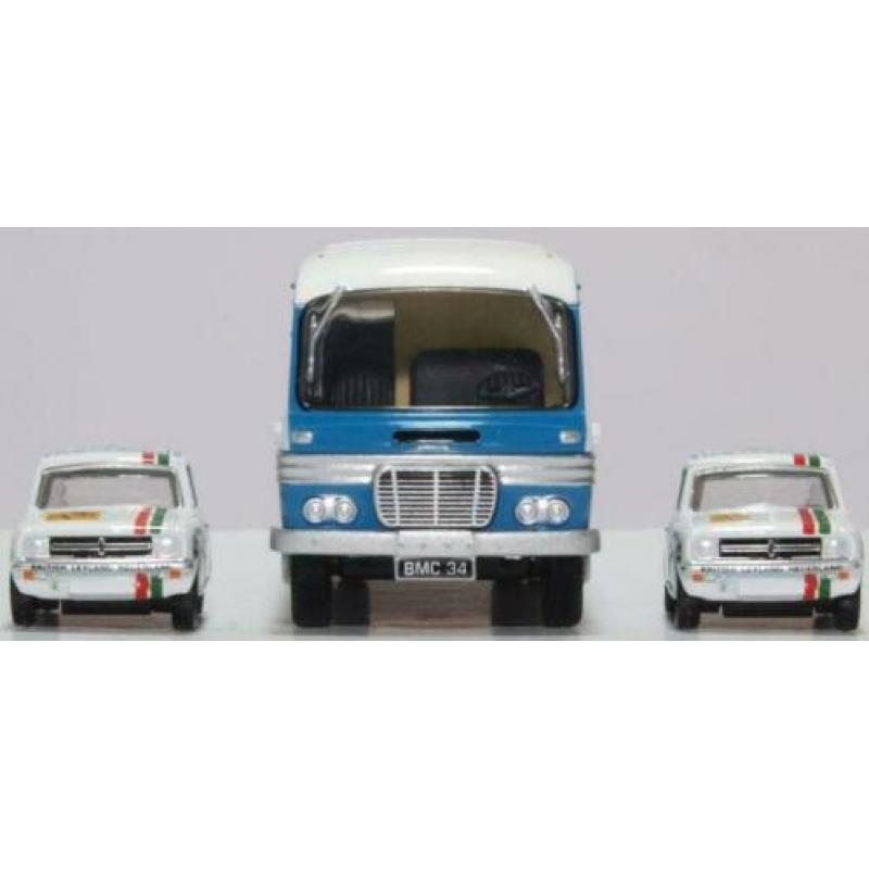 Oxford 1:76 Set BMC Transporter met 2 Mini British Leyland N