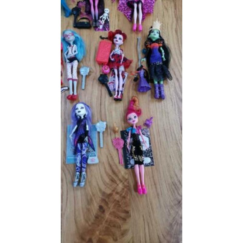 Monster high poppen