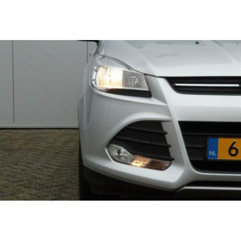 Ford Kuga 1.5-150pk Trend. 1e eig., 2.000kg trekgew. !