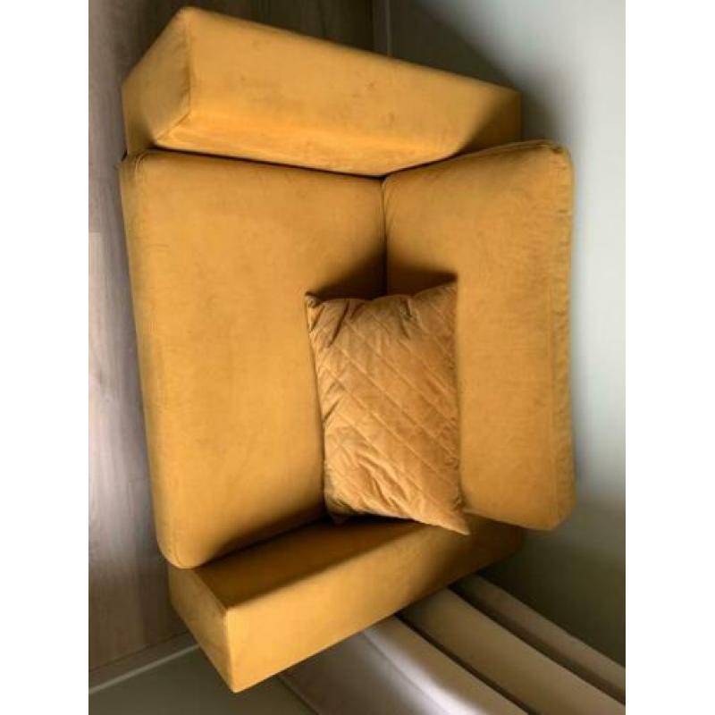 Fauteuil / loveseat velvet geel (Wehkamp Torino)