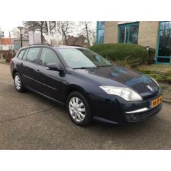 Renault Laguna Estate 2.0 dCi Expression AIRCO/ELEK.RAMEN.SP