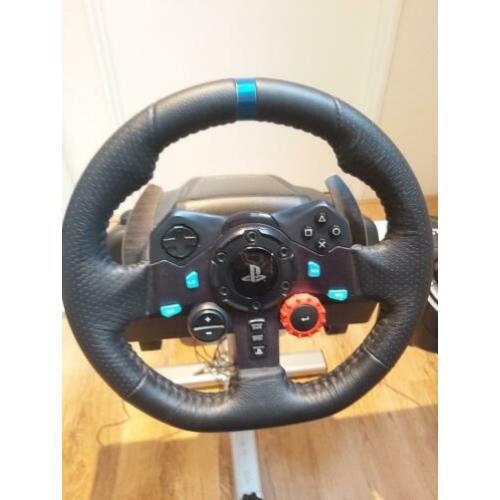 logitech g29 stuur en schakelpook en f1 2019 en playseat