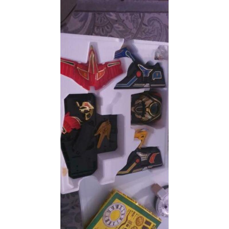 Powerrangers thunderzord assault team in doos