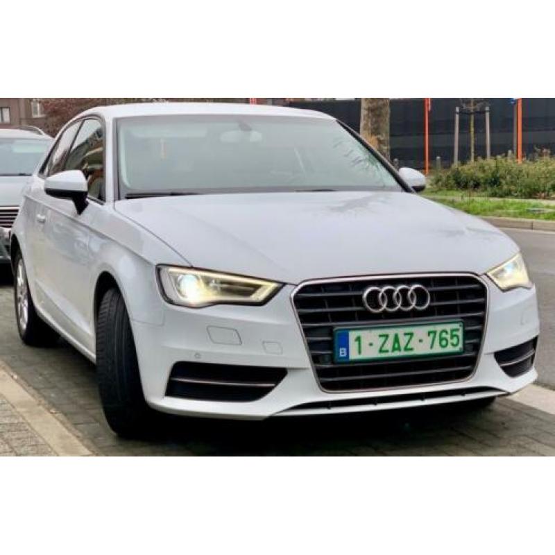 Audi A3 S-tronic Xenon/Led/Navi...