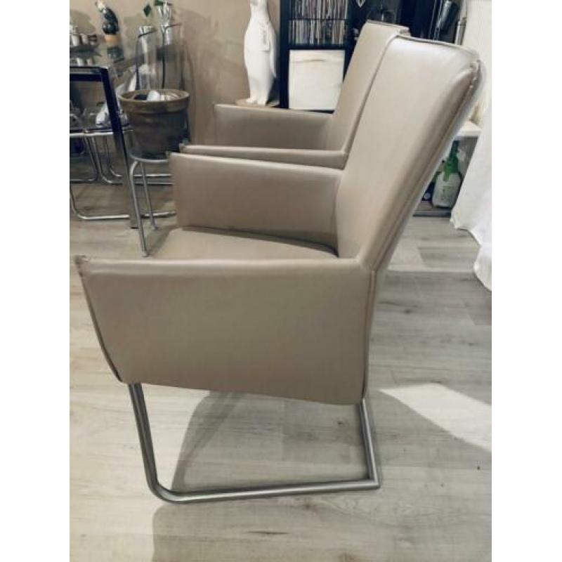 Stoelen zo goed als nieuw!