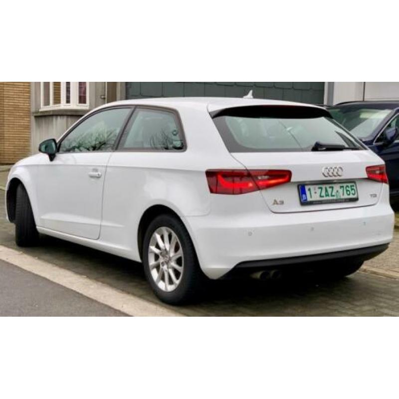 Audi A3 S-tronic Xenon/Led/Navi...