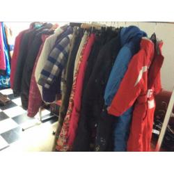 53 stuks winter kleding meest kinder maten