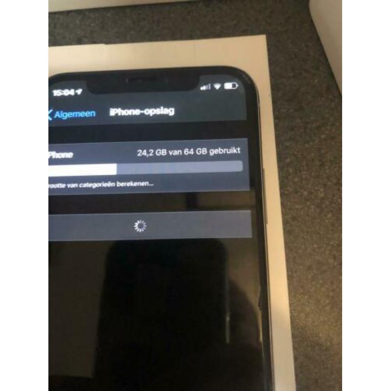 iPhone X 64GB White
