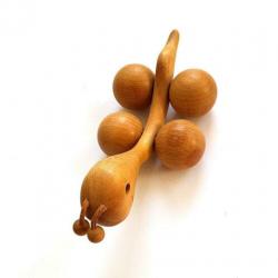 Scandinavisch design houten massager