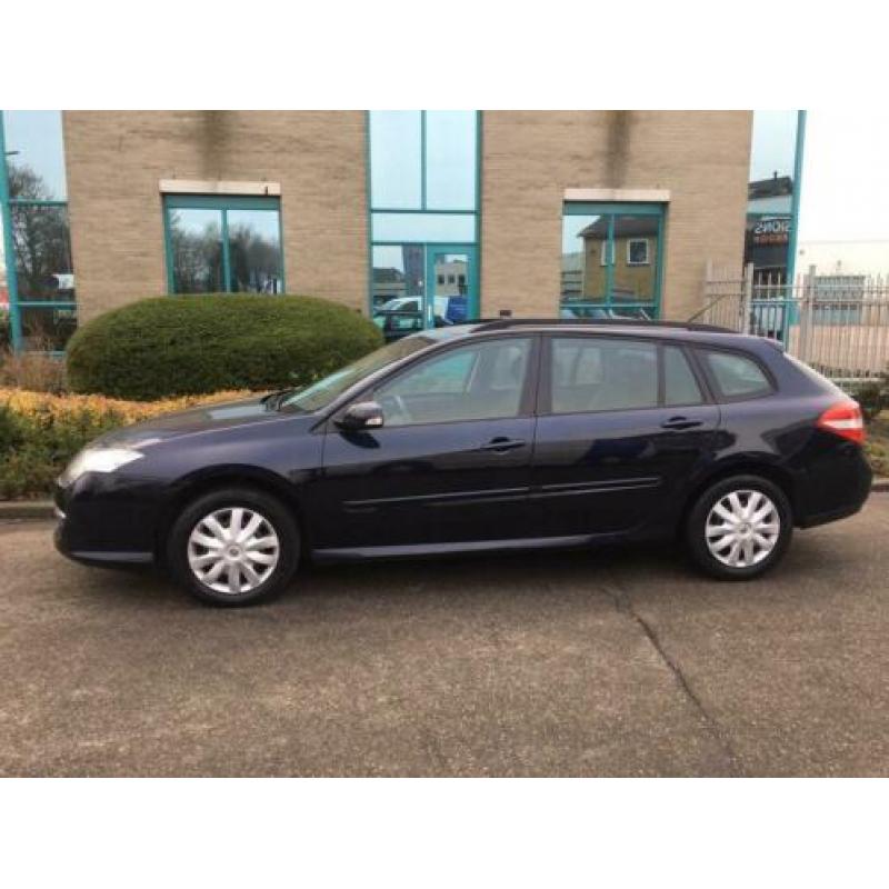 Renault Laguna Estate 2.0 dCi Expression AIRCO/ELEK.RAMEN.SP