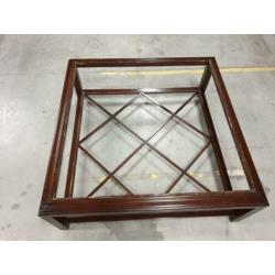 Salontafel kersen 120 cm vierkant 45 cm hoog 2x glasplaat