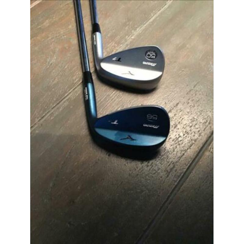 Mizuno T7 wedges 50 en 56 graden
