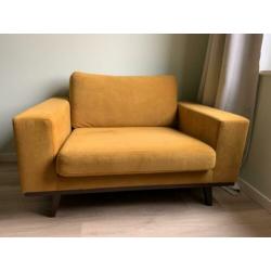 Fauteuil / loveseat velvet geel (Wehkamp Torino)