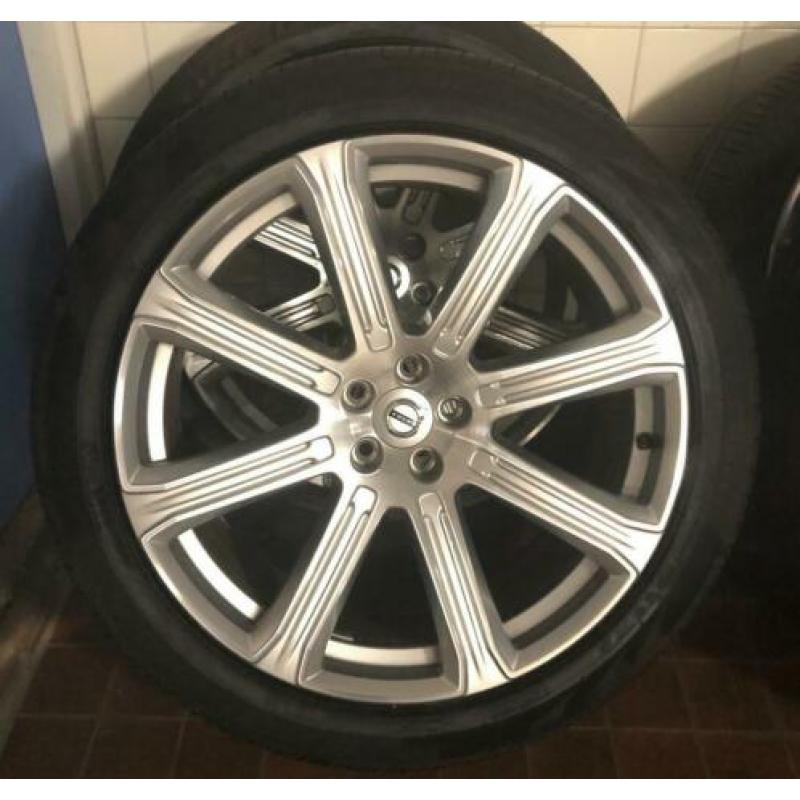 Nette set 21 inch Volvo velgen 275-40-21 zomerbanden XC 90