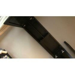 Wandkastjes 2x & wandplanken 2x