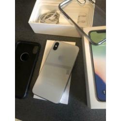 iPhone X 64GB White