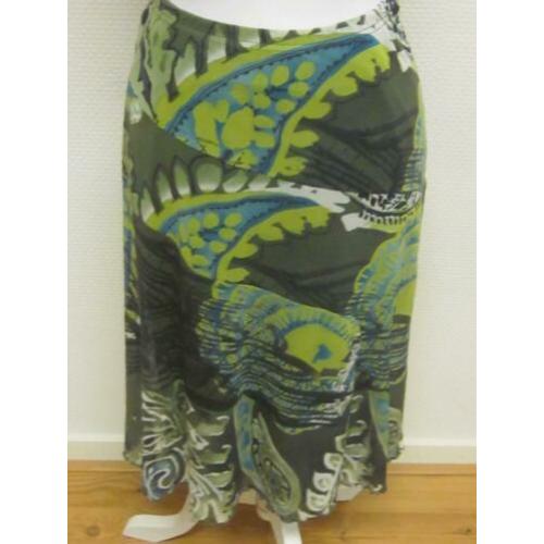 PROMISS - Trendy rok +top, kleuren groen en wit bewerkt, M
