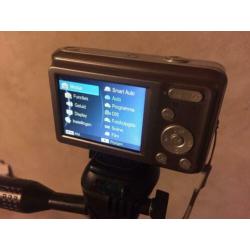 ZGAN: SAMSUNG camera 10.2 Megapixel, 4X optical zoom