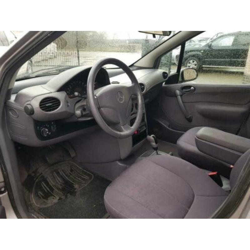 Mercedes A-Klasse 1.4 A140 Elegance Automaat 2000 Grijs
