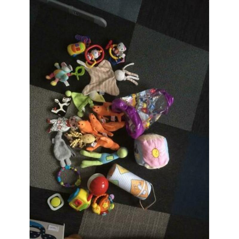 Divers babyspeelgoed