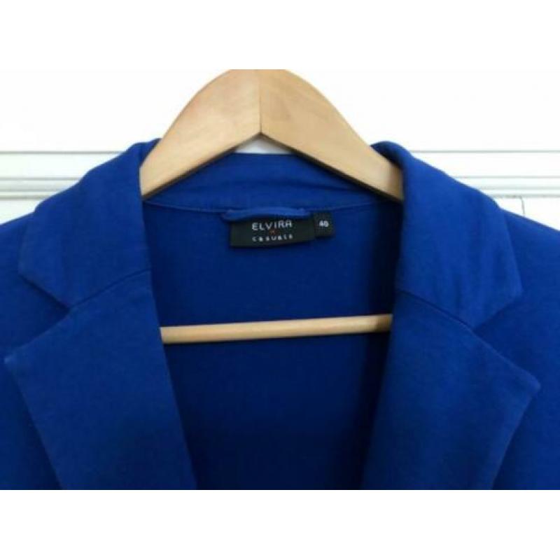 Elvira felblauwe Blazer maat 40(38)