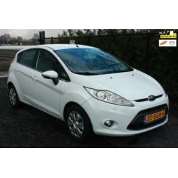 Ford Fiesta 1.6 TDCi ECOnetic Titanium CLIMA APK 02-2021