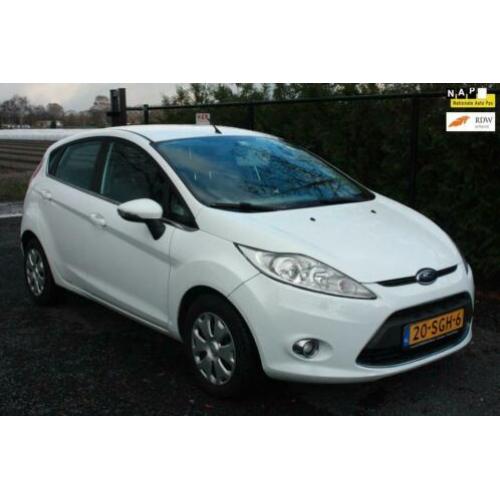 Ford Fiesta 1.6 TDCi ECOnetic Titanium CLIMA APK 02-2021