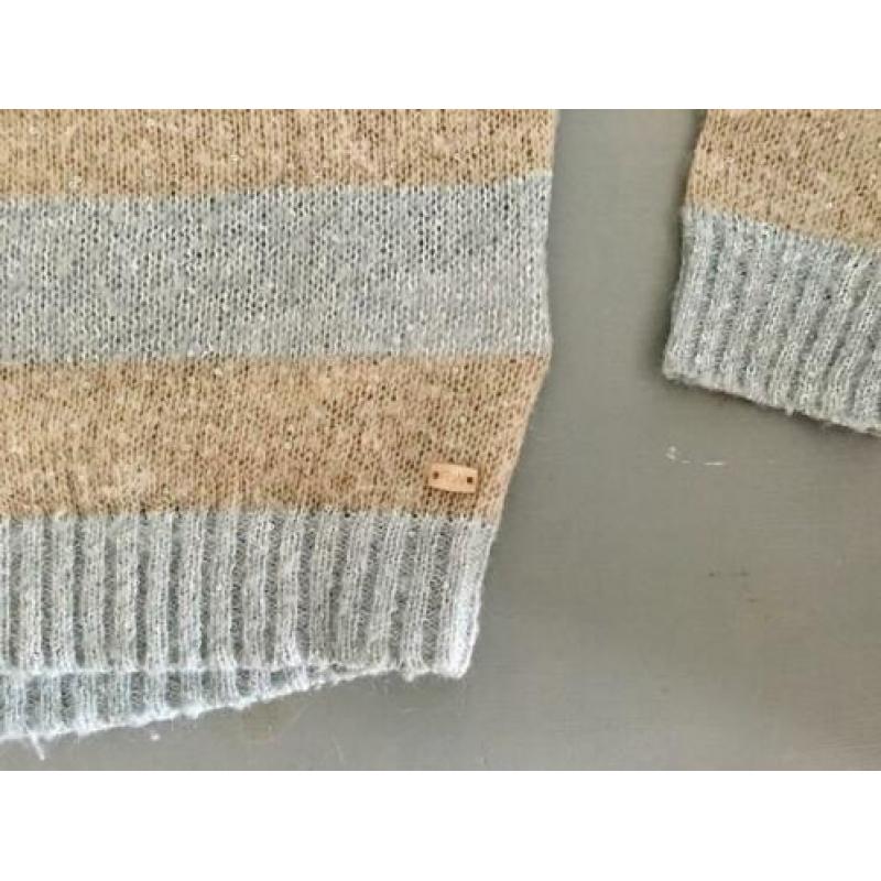 - River Woods - trui maat 6 / 116 lichtblauw beige
