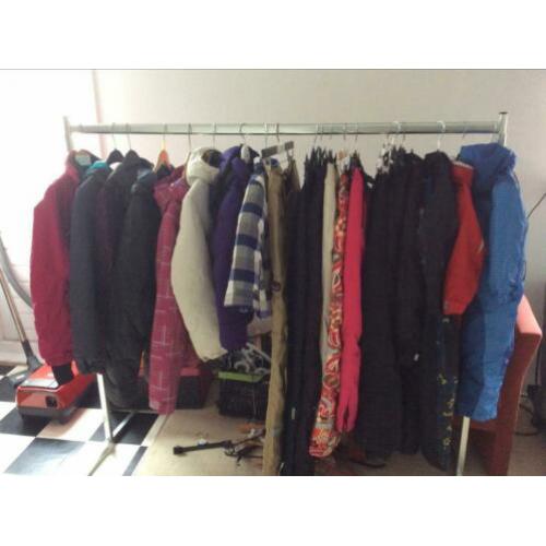 53 stuks winter kleding meest kinder maten