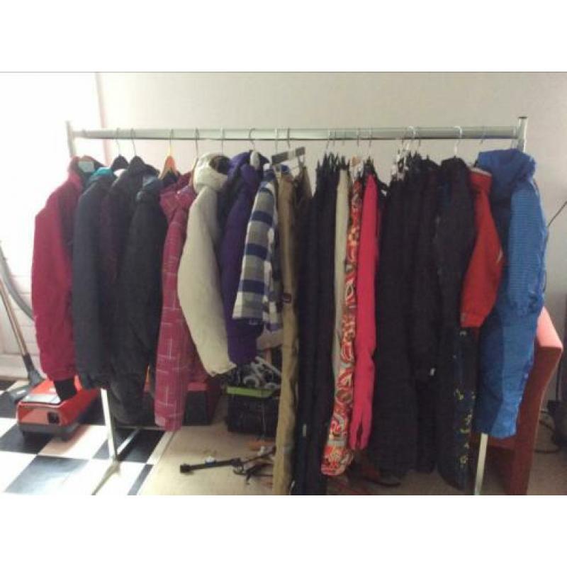 53 stuks winter kleding meest kinder maten