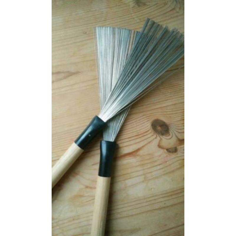 Drumsticks en Wire Tap Brushes van Vater USA Hickory