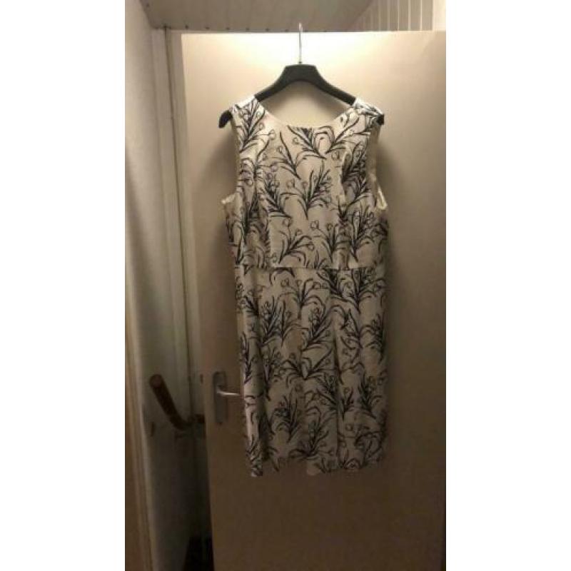 Nieuw maat 48