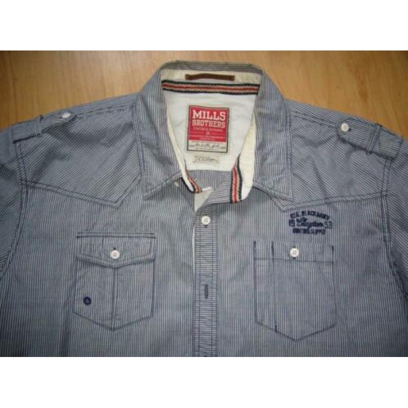 Blouse, fijne streep blauw wit, maat XXL,merk Mills Brothers