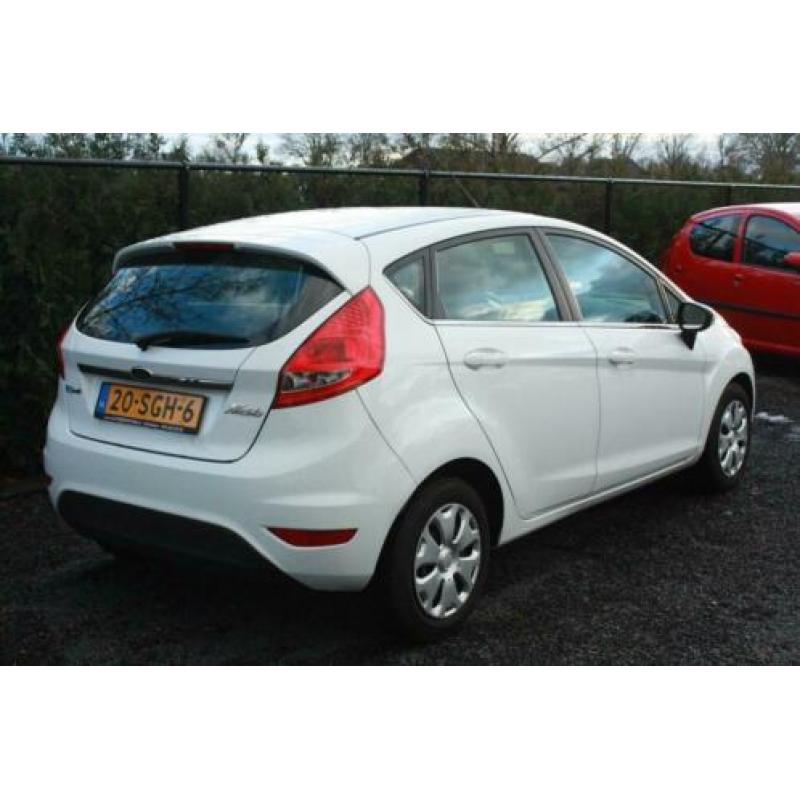 Ford Fiesta 1.6 TDCi ECOnetic Titanium CLIMA APK 02-2021